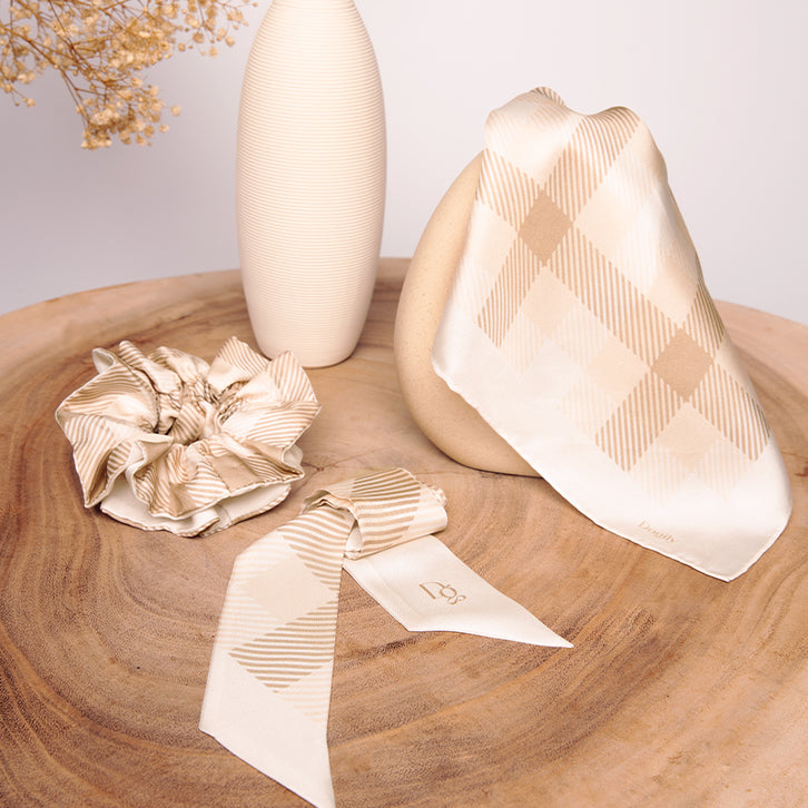 Pet accessories | Scrunchie | Scarf | Dogily Collins Bundle Set Beige Checkered, including square scarf, scrunchie, and slim hair scarf