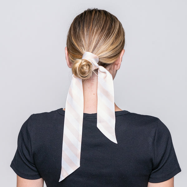 Pet accessories | Hair scarf | Bandana | Woman hair styling with Dogily Serene Hair Tie in Beige Stripes