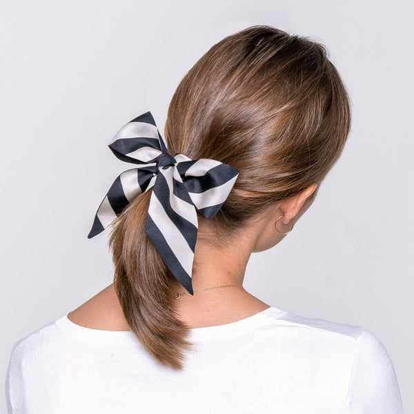 Pet accessories | Hair scarf | Bandana | Woman hair styling with Dogily Serene Hair Tie in Black Stripes